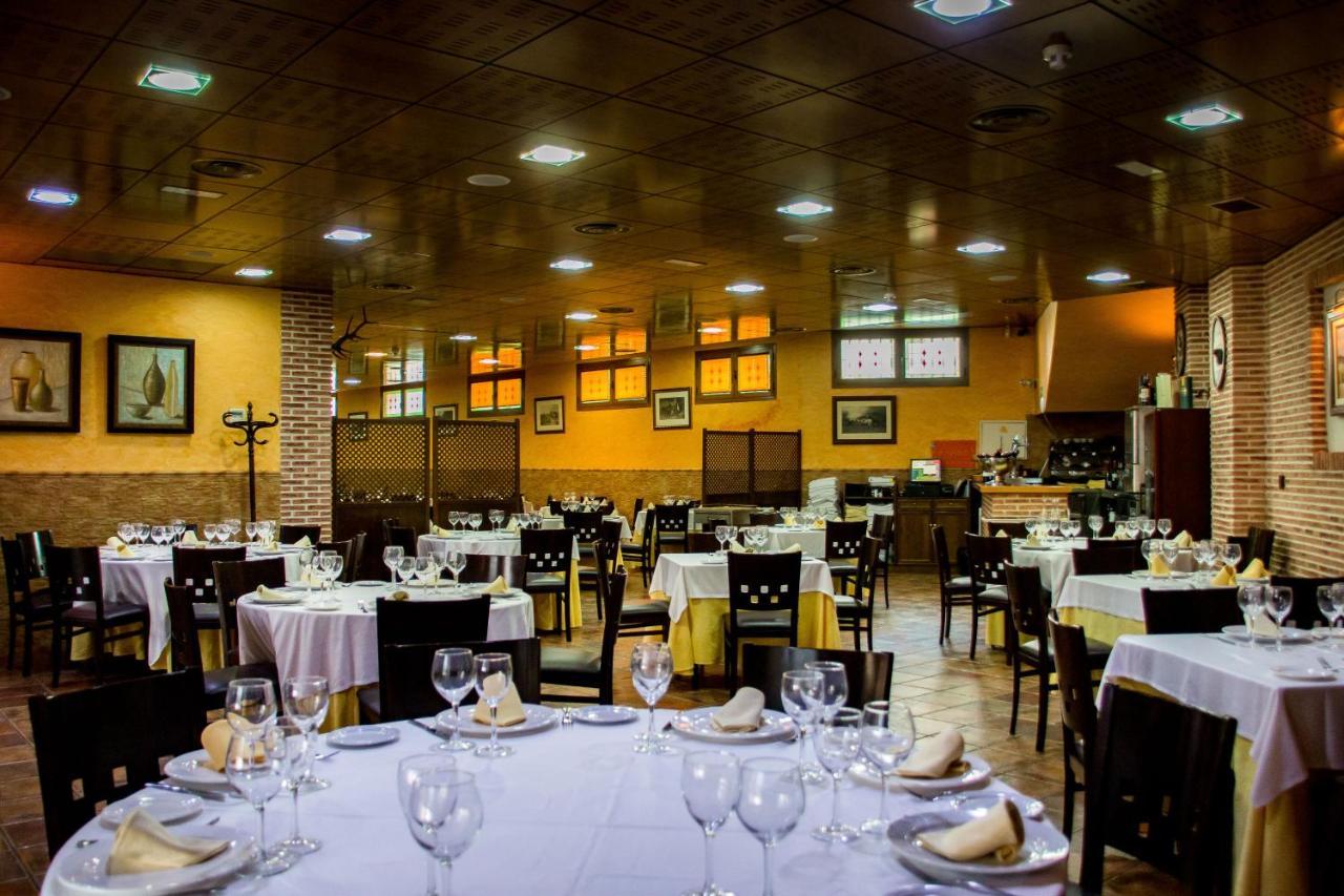 Hotel Rural El Jardin Aldea del Fresno Extérieur photo